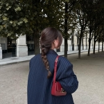 Bordo Rengi: Moda Dünyasının Yeni Favorisi