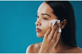 Pürüzsüz Görünüm İçin Makyaj Tüyoları