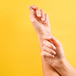 Tırnak Sağlığı ve Bakımı: İpuçları, Hastalıklar ve Doğal Çözümler