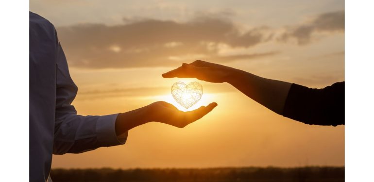 İlişkilerde Güvensizlikle Başa Çıkma: Sağlıklı Bir Bağ Oluşturmanın Yolları