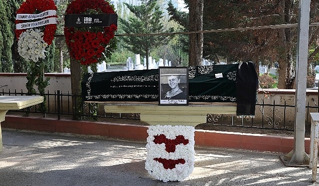 Jeyan Mahfi Ayral Tözüm son yolculuğuna uğurlandı