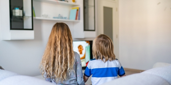 Çocuklarda Televizyon İzleme Süresi: Uzman Tavsiyeleri