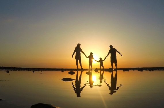 Sevgi Dilleri: İlişkilerdeki Temel Anahtarlar ve Sağlıklı Bağlar